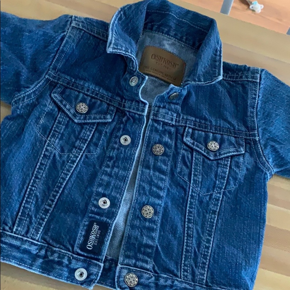 OSHKOSH JEAN JACKET 6-9 MONTHS